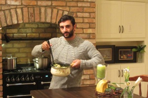 Artist Richard Hearns with his wife Boo's Thai Green Curry01